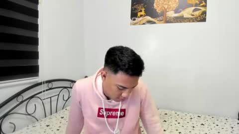 urfucker_vinz online show from July 30, 1:43 pm