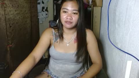 Snapshot of urfynestasian chatting on November 4, 12:59 pm urfynestasian online show from November 4, 12:59 pm