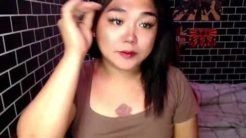 Dimple online show from September 25, 9:13 am