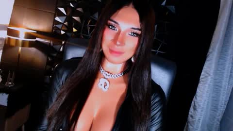 My bella 3 online show from September 29, 1:27 pm