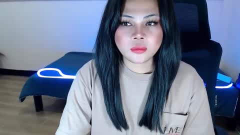 Snapshot of urgoddessophiaxxx chatting on March 10, 2:22 pm Miss Sophia3 online show from March 10, 2:22 pm