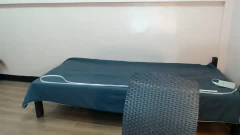 Snapshot of urgoddessophiaxxx chatting on March 13, 12:39 am Miss Sophia3 online show from March 13, 12:39 am