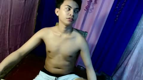 urguy_marco online show from December 16, 11:59 am