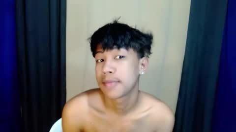 urhardfucker_joseph online show from May 29, 10:35 am