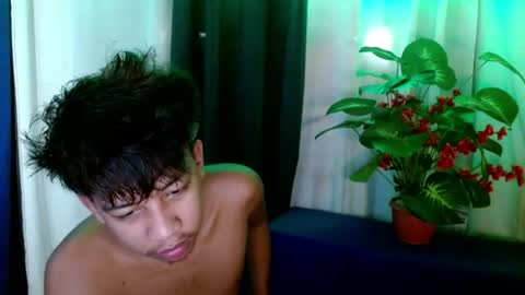 urhardfucker_joseph online show from June 22, 5:37 am