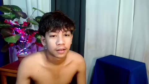 urhardfucker_joseph online show from June 29, 12:38 pm