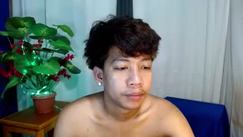 urhardfucker_joseph online show from July 2, 8:20 am