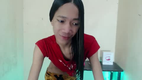 urhot_athena online show from September 14, 9:30 am