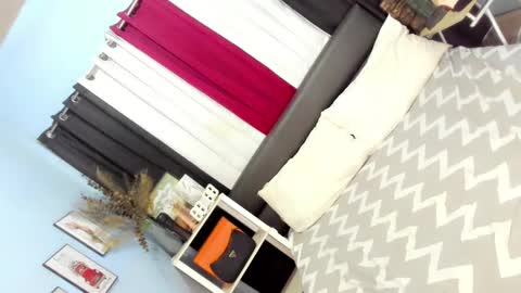 zoey noir online show from February 2, 5:37 pm