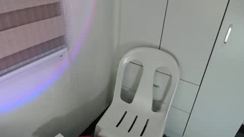 Snapshot of urhotangela chatting on November 10, 9:14 pm urhotangela online show from November 10, 9:14 pm