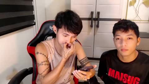 Ethan online show from March 23, 5:28 pm