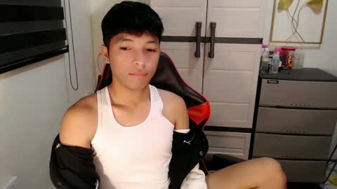 Ethan online show from May 20, 12:39 am