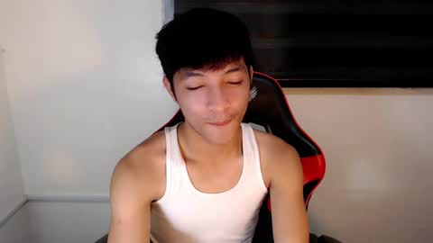 Ethan online show from July 22, 5:27 pm