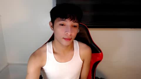 Ethan online show from July 26, 4:58 pm
