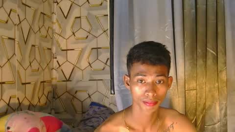 richard online show from November 8, 9:31 am