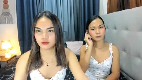 Snapshot of urhotgirl_sexyariela chatting on April 11, 6:56 pm urhotgirl_sexyariela online show from April 11, 6:56 pm