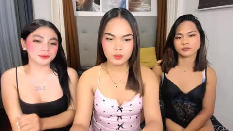 Snapshot of urhotgirl_sexyariela chatting on April 12, 6:35 pm urhotgirl_sexyariela online show from April 12, 6:35 pm