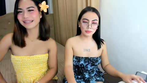 Snapshot of urhotgirl_sexyariela chatting on May 21, 6:15 pm urhotgirl_sexyariela online show from May 21, 6:15 pm