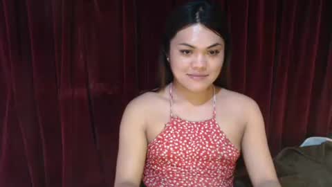 urhottie_bella online show from March 29, 7:19 am
