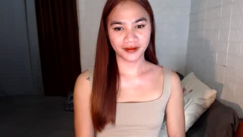 urhottylicious_cum online show from March 7, 1:20 am
