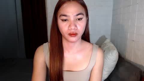 urhottylicious_cum online show from March 8, 1:39 am