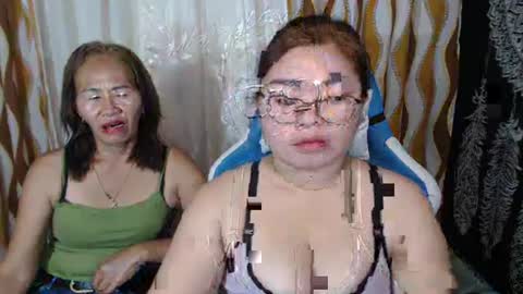 urhotvivian11 online show from January 19, 5:26 am