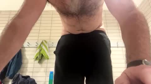 Snapshot of urhungdaddy8 chatting on March 23, 4:33 pm Hung Daddy online show from March 23, 4:33 pm