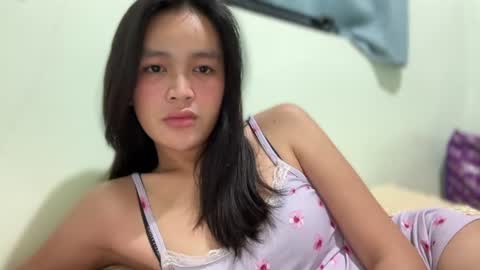 Amira online show from July 1, 2:02 am