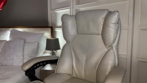 Kristina online show from December 5, 1:14 am