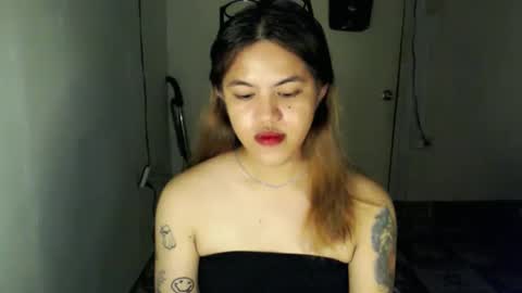 Snapshot of urlovely_hait chatting on November 11, 6:30 pm Sham online show from November 11, 6:30 pm