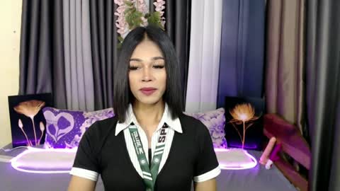 urlovely_jemma online show from June 23, 7:12 pm