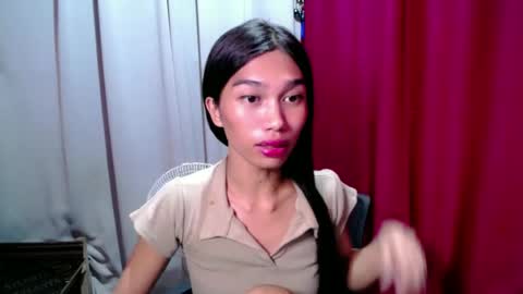 urloverjasmine_xx online show from June 29, 1:00 pm