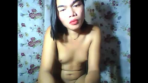 Snapshot of urluckyfuck123 chatting on December 27, 9:17 am Jasmin online show from December 27, 9:17 am