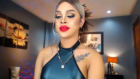 UrMajestyTyra online show from January 18, 2:03 am