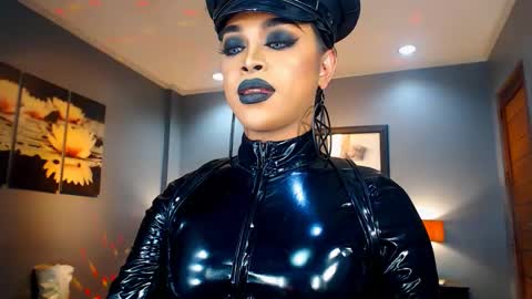 UrMajestyTyra online show from January 21, 3:48 am