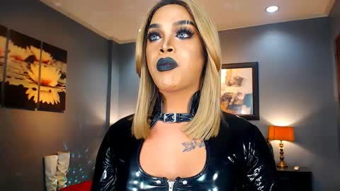 UrMajestyTyra online show from February 11, 10:04 am