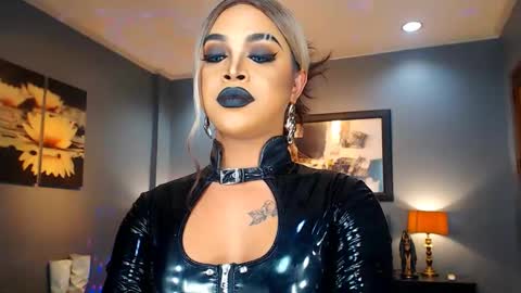 UrMajestyTyra online show from February 16, 3:26 am