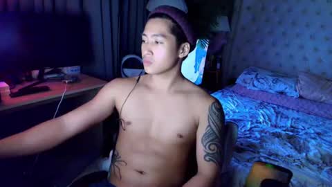 Snapshot of urnatty_guy chatting on June 22, 2:36 pm ander online show from June 22, 2:36 pm