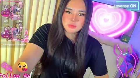 Snapshot of urnaughty_ceciliaxxx chatting on June 24, 3:33 pm cecilia online show from June 24, 3:33 pm