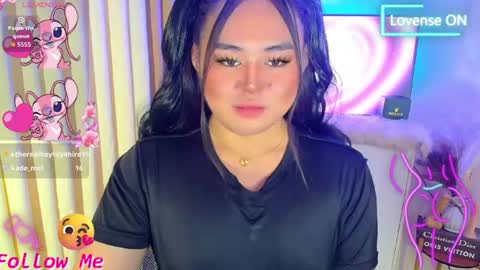 Snapshot of urnaughty_ceciliaxxx chatting on June 25, 5:17 pm cecilia online show from June 25, 5:17 pm