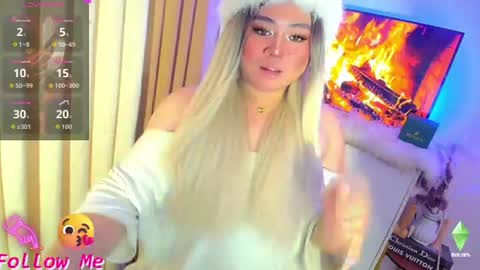 Snapshot of urnaughty_ceciliaxxx chatting on July 4, 6:41 am cecilia online show from July 4, 6:41 am