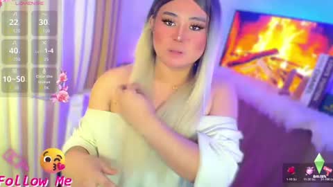Snapshot of urnaughty_ceciliaxxx chatting on July 7, 5:28 pm cecilia online show from July 7, 5:28 pm