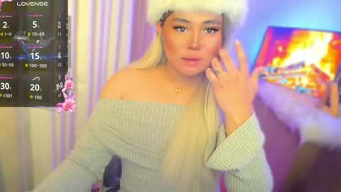 Snapshot of urnaughty_ceciliaxxx chatting on July 18, 3:22 am cecilia online show from July 18, 3:22 am