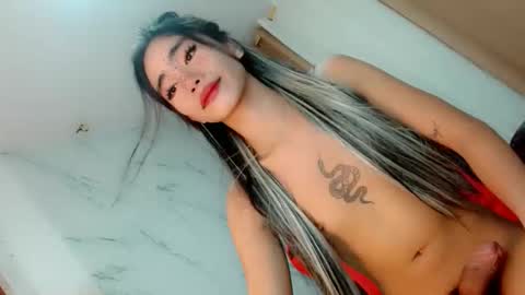 Snapshot of urnaughty_jeah chatting on June 2, 8:38 am urnaughty_jeah online show from June 2, 8:38 am