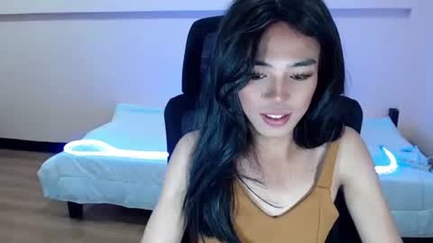 miss alexa online show from February 9, 9:46 am