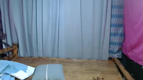 urpinay_singlemother online show from May 18, 8:14 pm