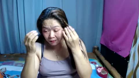 urpinay_singlemother online show from June 1, 8:27 am