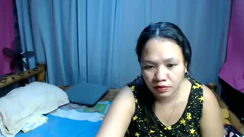 urpinay_singlemother online show from June 1, 9:16 pm