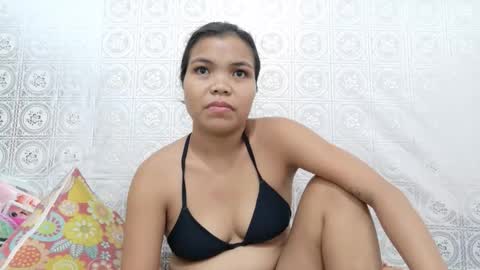 urpinaygirl69 online show from May 31, 12:52 am