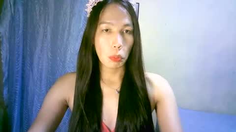 queen julia not into CHEAPGUY online show from February 2, 11:19 am